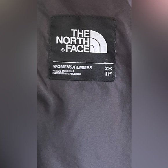 ⭐️ Host Pick ⭐️ THE NORTH FACE LANEY TRENCH II COAT - Picture 5 of 9